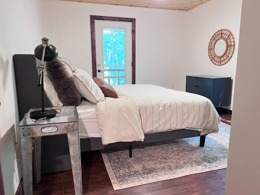 Close To Lake Blue Ridge, Hot Tub, Swing Beds Morganton エクステリア 写真