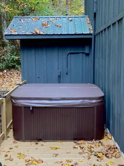 Close To Lake Blue Ridge, Hot Tub, Swing Beds Morganton エクステリア 写真