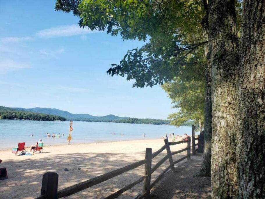 Close To Lake Blue Ridge, Hot Tub, Swing Beds Morganton エクステリア 写真