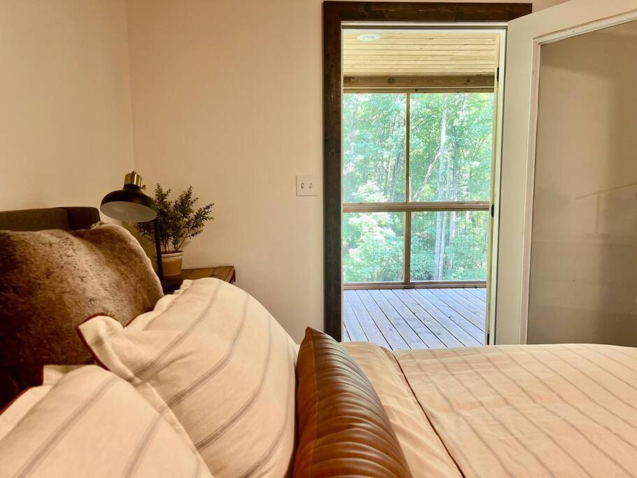 Close To Lake Blue Ridge, Hot Tub, Swing Beds Morganton エクステリア 写真